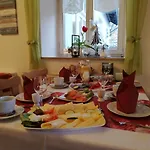 Landgasthaus Zur Muehlenwirtin Fogadó *