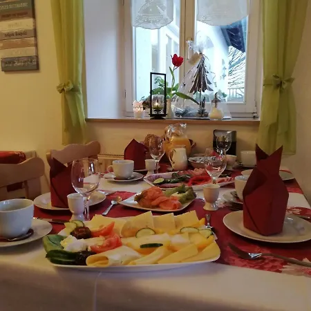 Landgasthaus Zur Muehlenwirtin Han/Misafirhane *